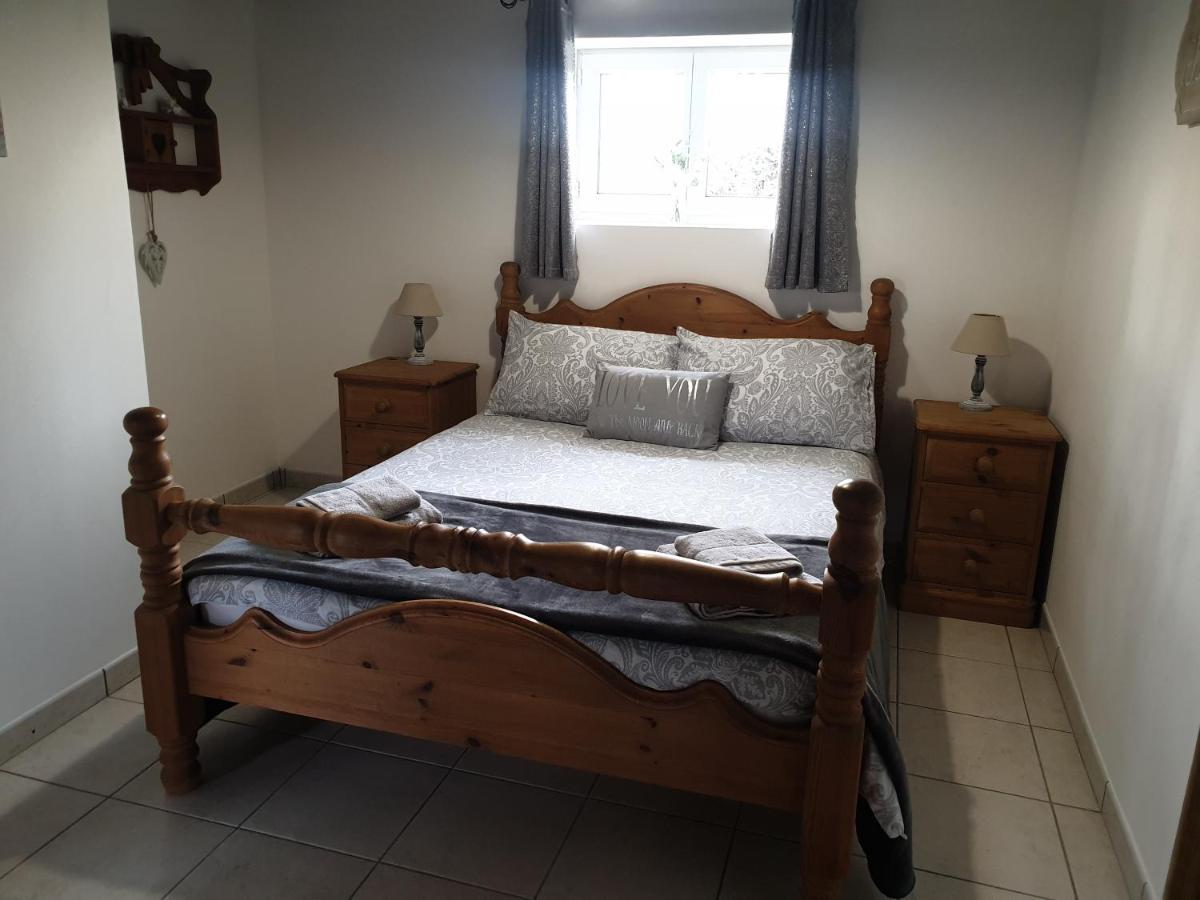 Les Gages Villa Brece  Bagian luar foto