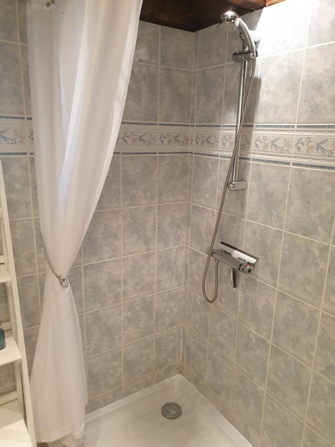 Les Gages Villa Brece  Bagian luar foto