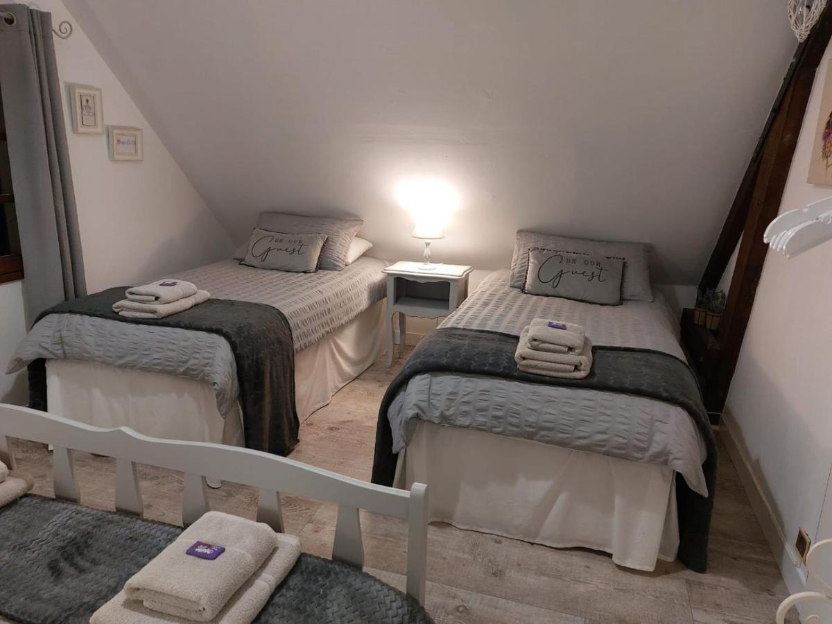Les Gages Villa Brece  Bagian luar foto