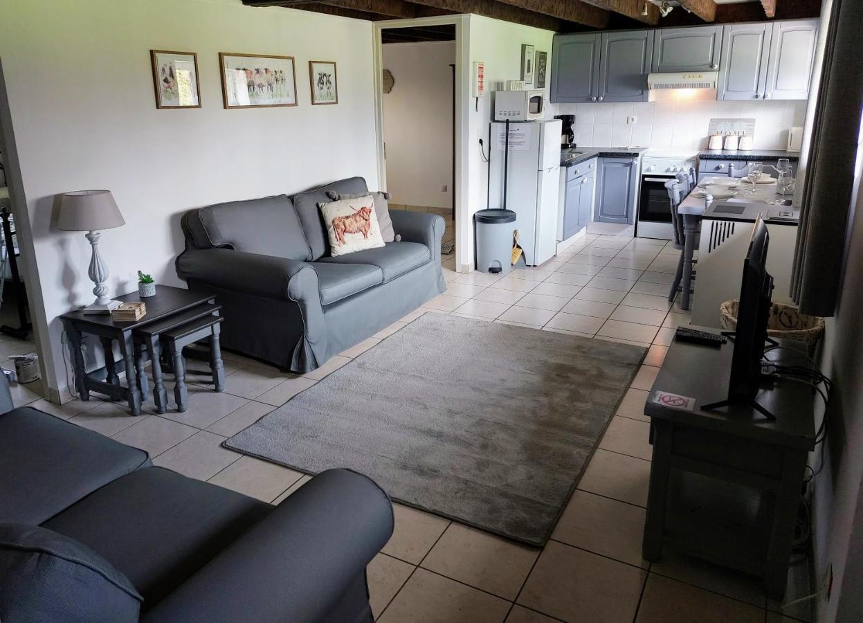 Les Gages Villa Brece  Bagian luar foto