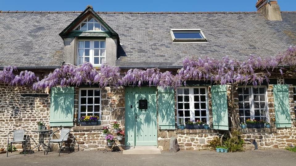 Les Gages Villa Brece  Bagian luar foto